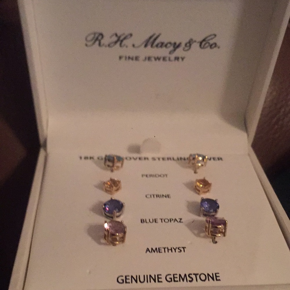 Jewelry-Earrings